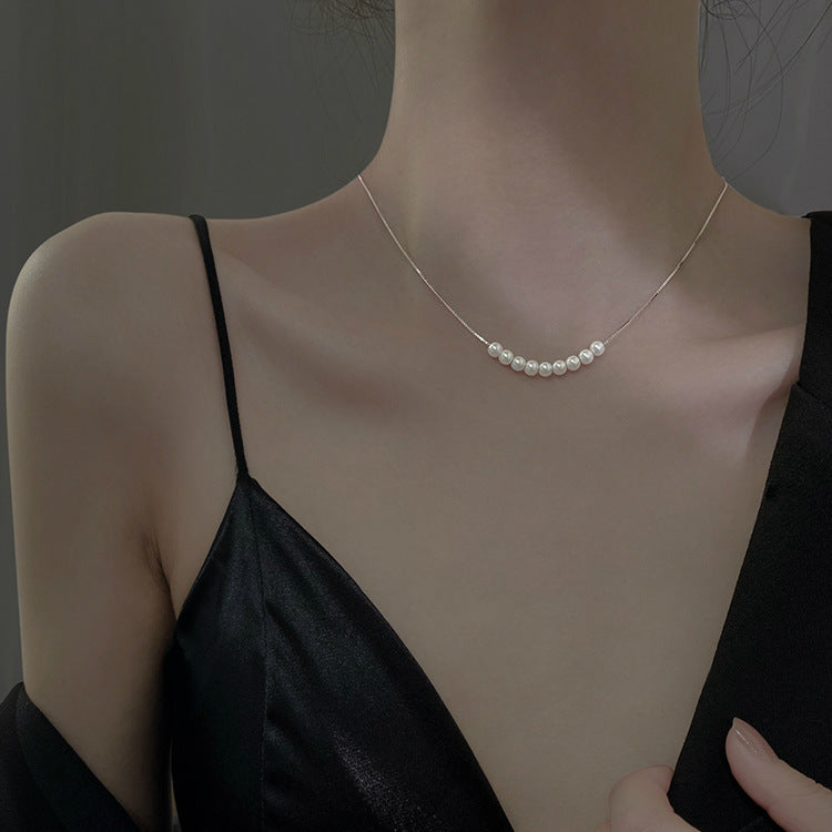 Autumn And Winter Pearl Necklace