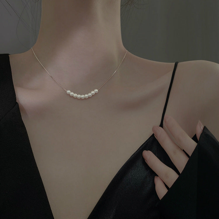 Autumn And Winter Pearl Necklace